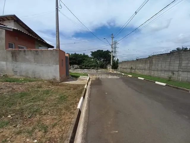Terreno com 242m², à venda, no bairro Vila 12 de Setembro 2° Etapa em Jaguariúna