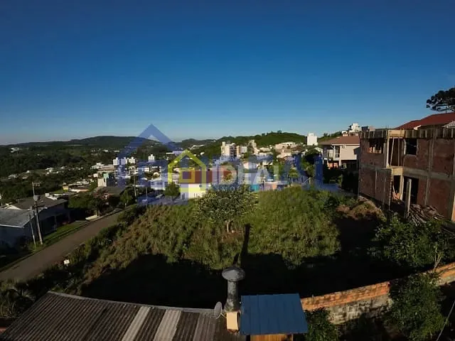 Terreno com 450m², à venda, no bairro São Cristóvão em Concórdia