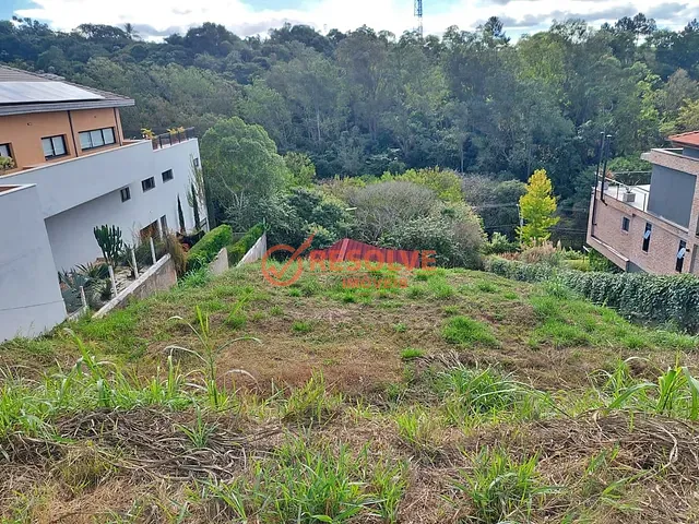 Terreno com 1500m², à venda, no bairro Paião em Guararema