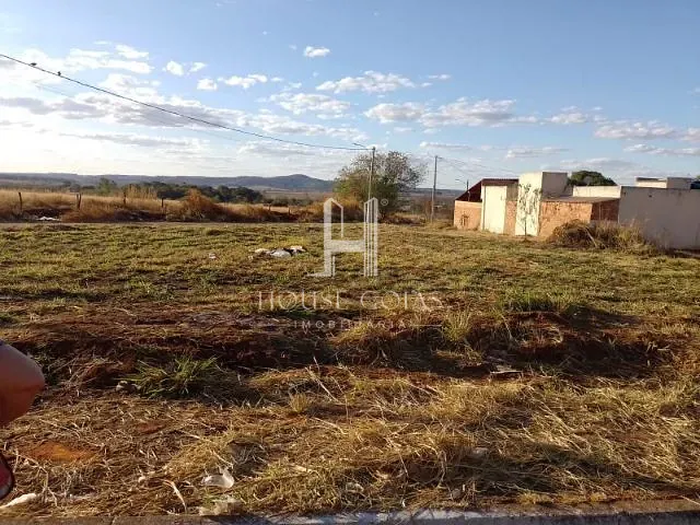 Terreno com 253m², à venda, no bairro Residencial Rosa Morena em Trindade