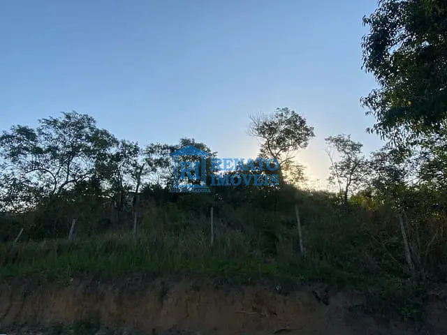 Terreno com 525m², à venda, no bairro Bambuí em Maricá