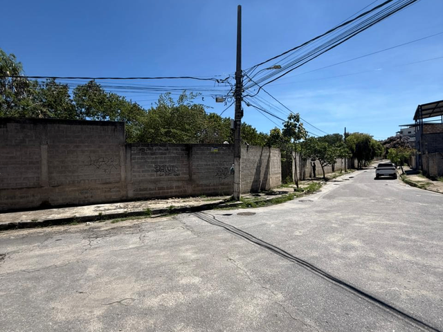 Terreno com 360m², à venda, no bairro Ouro Minas em Belo Horizonte