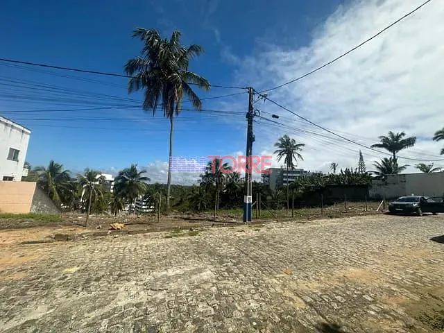 Terreno com 600m², à venda, no bairro Nossa Senhora da Vitória em Ilhéus