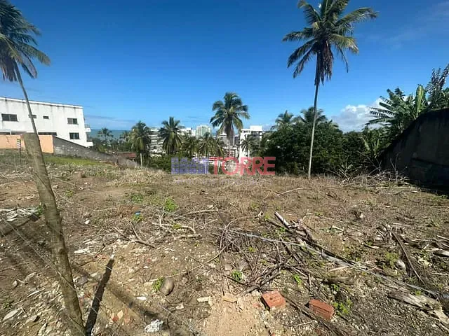 Terreno com 600m², à venda, no bairro Nossa Senhora da Vitória em Ilhéus