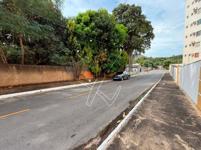 Terreno com 375m², à venda, no bairro Esplanada do Rio Quente em Rio Quente