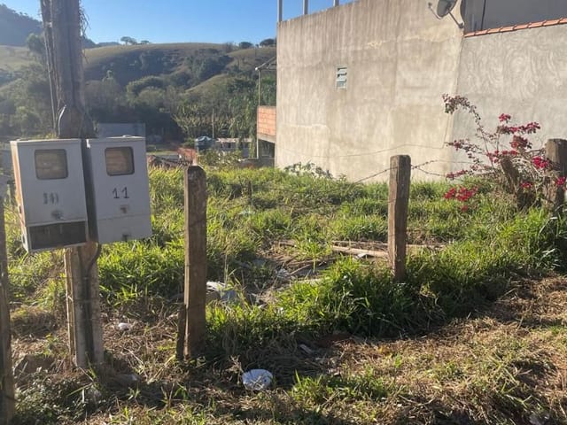Terreno com 160m², à venda, no bairro Vazes em Cambuí