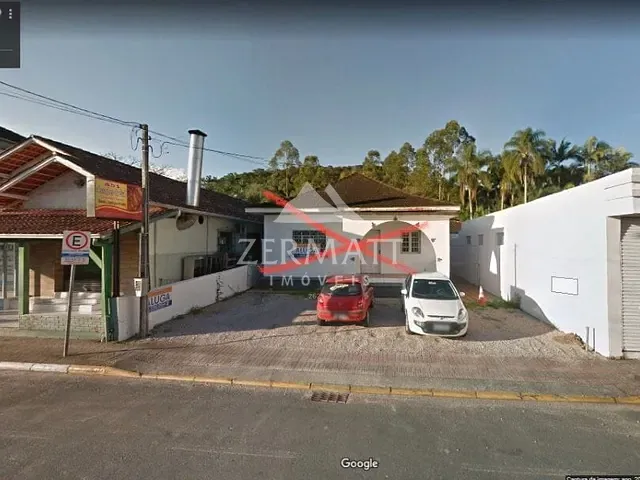Terreno com 492m², à venda, no bairro Centro em Gaspar