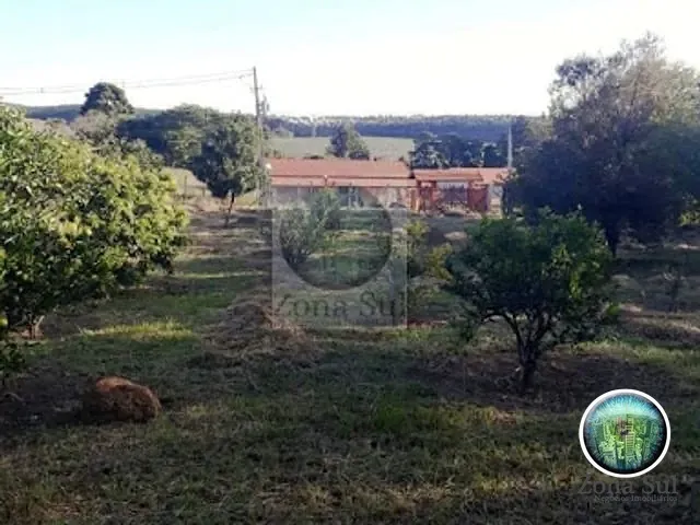 Terreno com 1500m², à venda, no bairro Carafá em Votorantim