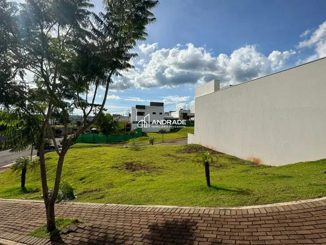 Terreno com 287m², à venda, no bairro Loteamento Residencial Florais Do Lago em Apucarana