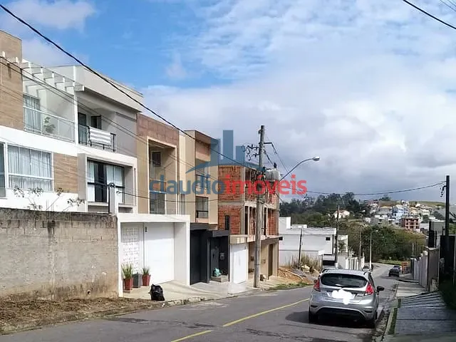 Terreno à venda, no bairro Jardim Belvedere em Volta Redonda