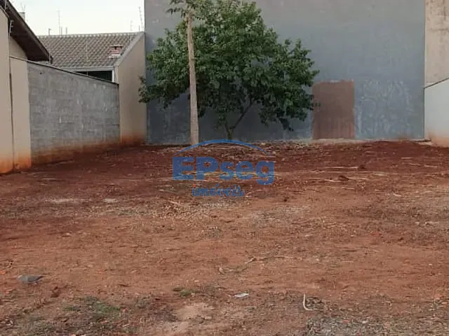Terreno com 250m², à venda, no bairro Jardim Prefeito Milton Menezes em Londrina