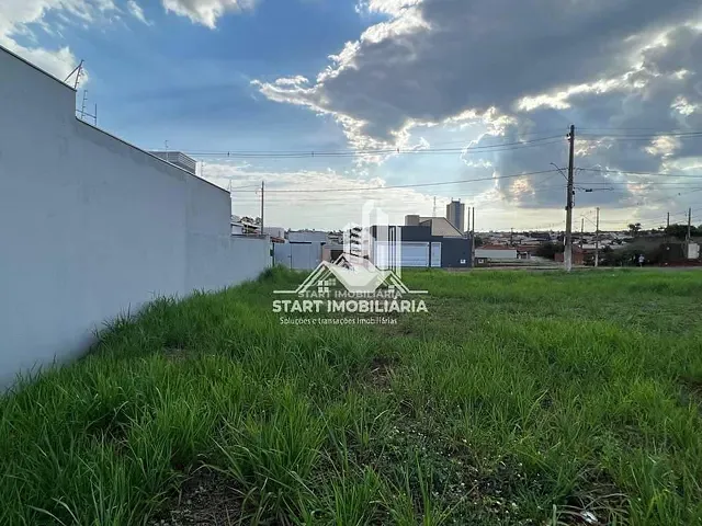 Terreno com 250m², à venda, no bairro Jardim Castelo em Pederneiras