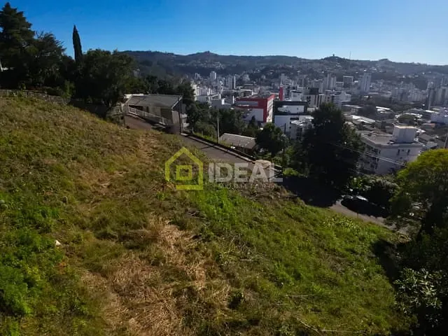 Terreno com 1890m², à venda, no bairro Centro em Concórdia