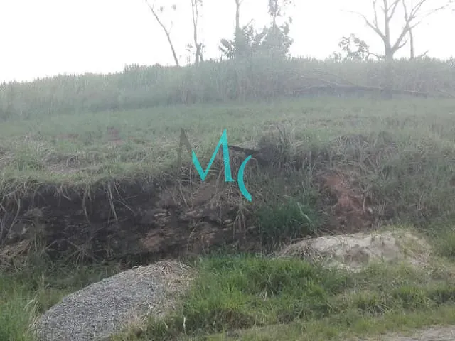 Terreno com 223m², à venda, no bairro Campo Grande em Rio de Janeiro