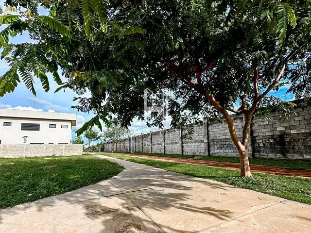 Terreno com 517m², à venda, no bairro Parqville Pinheiros em Aparecida de Goiânia