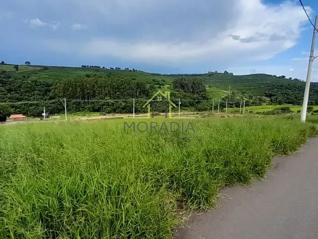 Terreno com 395m², à venda, no bairro Vale Da Mata em Guaxupé