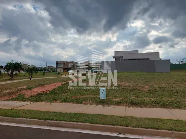 Terreno com 385m², à venda, no bairro Panorama Parque em Bauru