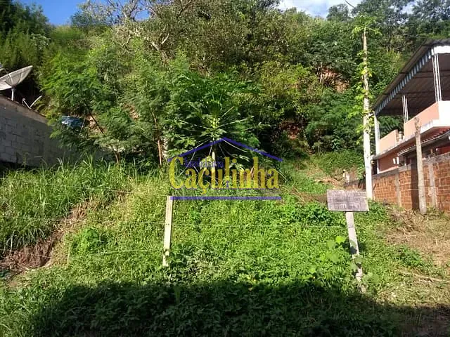 Terreno com 360m², à venda, no bairro Doutor Mesquita em Barra do Piraí