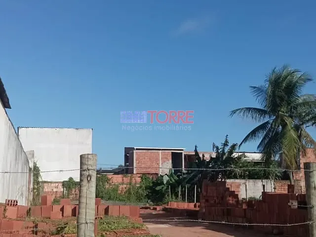 Terreno com 440m², à venda, no bairro Nossa Senhora da Vitória em Ilhéus