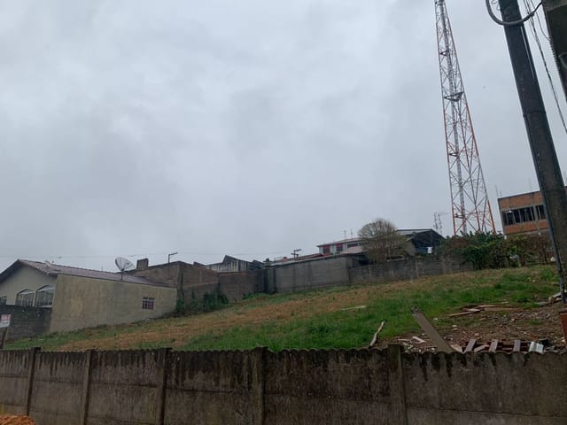 Terreno com 330m², à venda, no bairro Centro em Senador Amaral