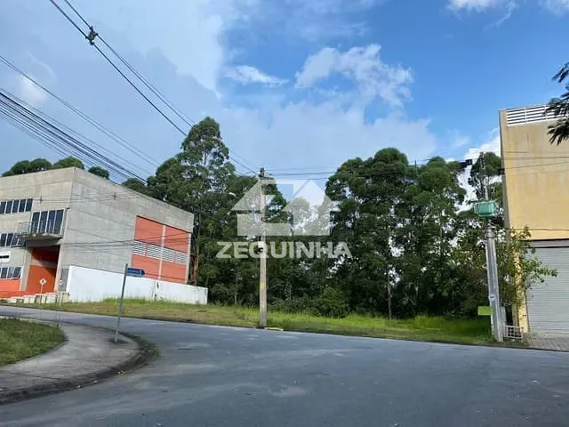 Terreno com 1080m², à venda, no bairro Centro em Vargem Grande Paulista