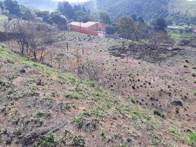 Terreno com 2714m², à venda, no bairro Paço del Rey em Juiz de Fora