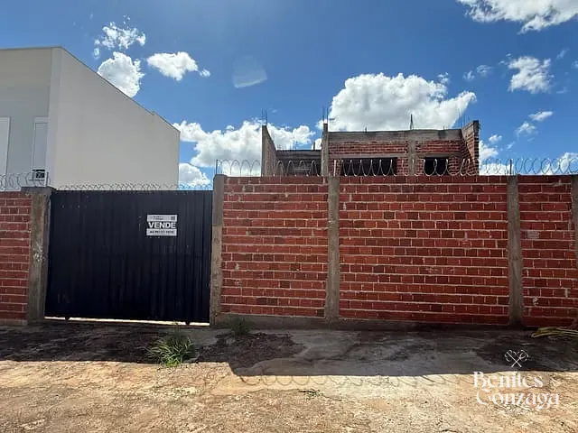 Terreno com 300m², à venda, no bairro Galeão em Maringá