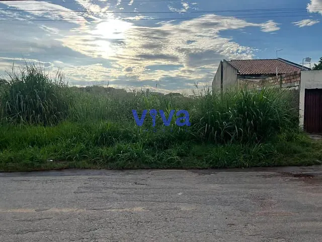 Terreno com 360m², à venda, no bairro Residencial Village Garavelo em Aparecida de Goiânia