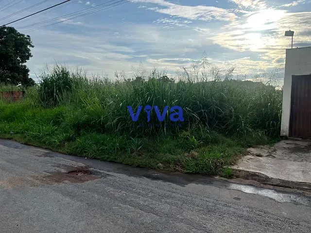 Terreno com 360m², à venda, no bairro Residencial Village Garavelo em Aparecida de Goiânia