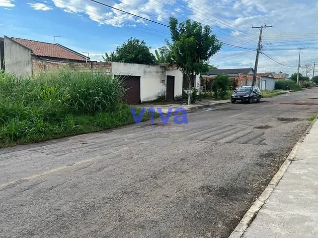 Terreno com 360m², à venda, no bairro Residencial Village Garavelo em Aparecida de Goiânia