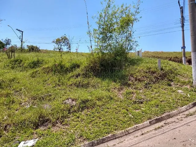 Terreno com 230m², à venda, no bairro Jardim Maria Amelia em Jacareí