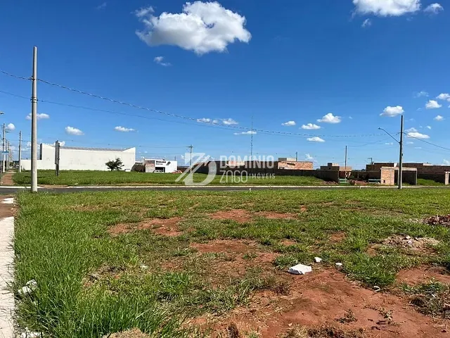 Terreno com 750m², à venda, no bairro Loteamento Antônio Caiado em Uberaba