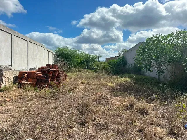Terreno com 900m², à venda, no bairro Barroca em Paulo Afonso