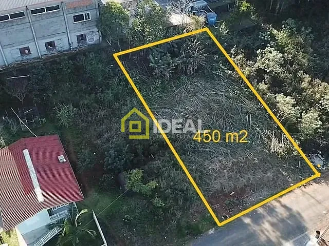 Terreno com 450m², à venda, no bairro Fragosos em Concórdia