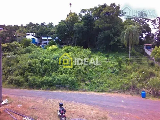Terreno com 450m², à venda, no bairro Fragosos em Concórdia