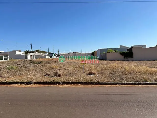 Terreno com 476m², à venda, no bairro Flamboyant II em Canarana