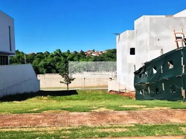 Terreno com 256m², à venda, no bairro Pqo Taua em Londrina