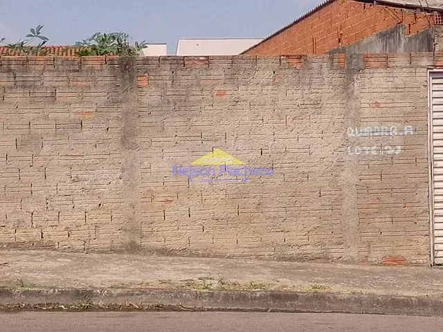 Terreno com 300m², à venda, no bairro Centro em Capivari