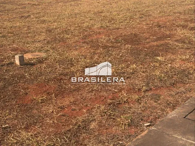 Terreno com 360m², à venda, no bairro Alvorada em Senador Canedo