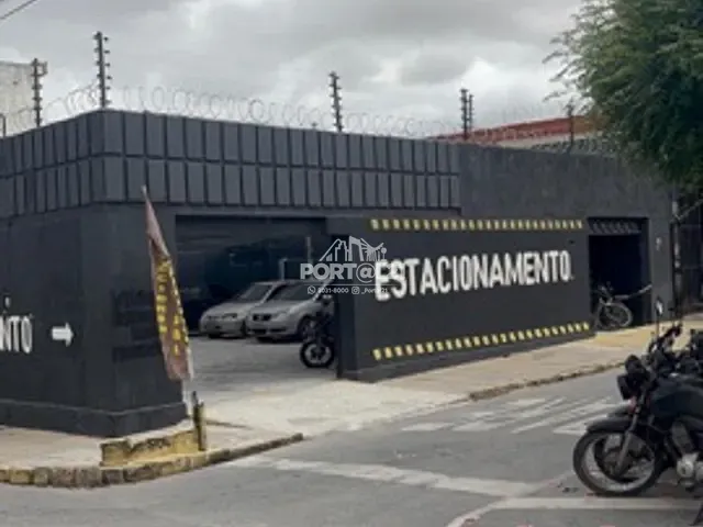 Terreno com 221m², à venda, no bairro Centro em Petrolina