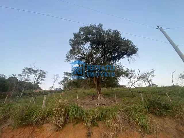 Terreno com 600m², à venda, no bairro Balneário Bambuí (Ponta Negra) em Maricá
