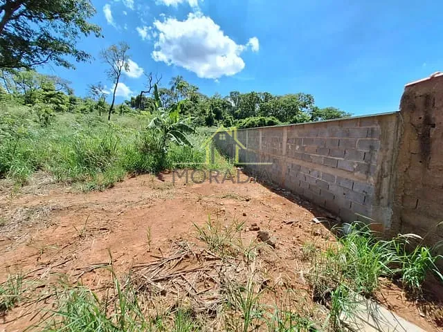 Terreno com 2010m², à venda, no bairro Portal dos Nobres em Guaxupé