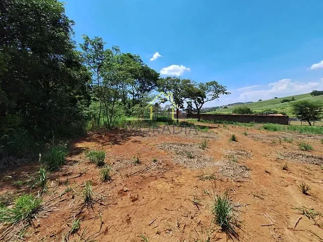 Terreno com 2010m², à venda, no bairro Portal dos Nobres em Guaxupé