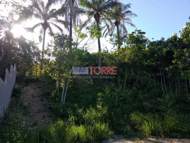 Terreno com 728m², à venda, no bairro Nossa Senhora da Vitória em Ilhéus