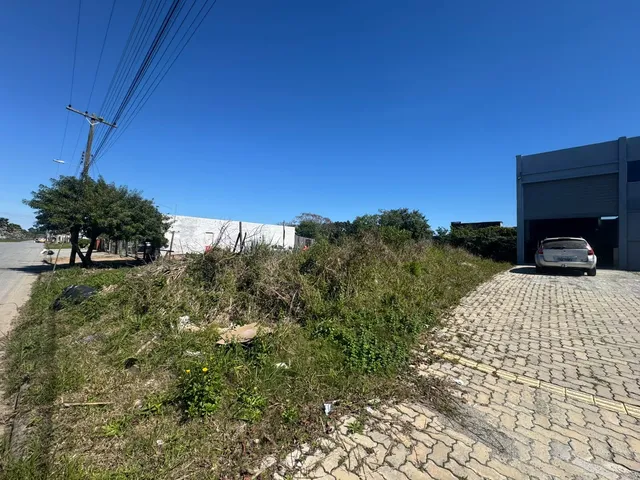 Terreno com 440m², à venda, no bairro Três Vendas em Pelotas