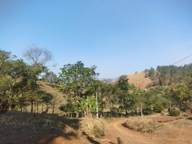 Terreno com 1380m², à venda, no bairro Serra dos Rodrigues em Cambuí