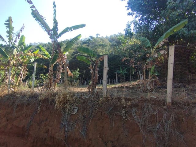 Terreno com 1380m², à venda, no bairro Serra dos Rodrigues em Cambuí