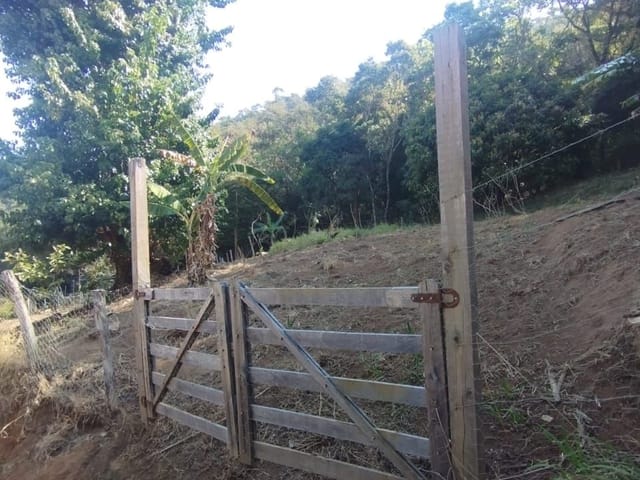 Terreno com 1380m², à venda, no bairro Serra dos Rodrigues em Cambuí