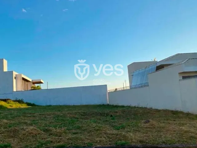 Terreno com 512m², à venda, no bairro Guilhermina Vieira Chaer em Araxá