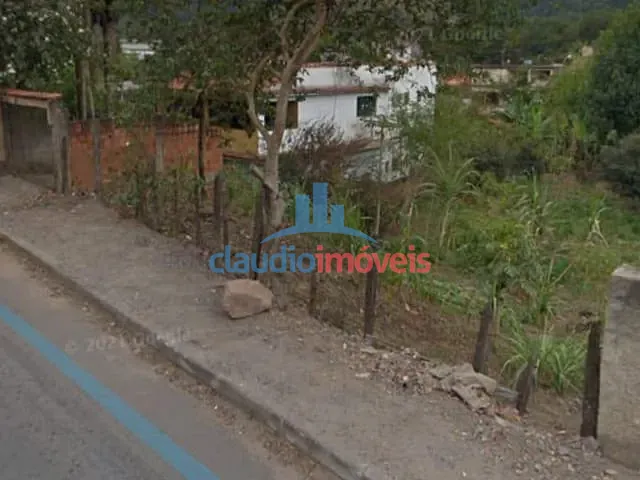 Terreno à venda, no bairro Colônia Santo Antônio em Barra Mansa